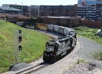 NS 5824 leads train E60 around the curve at Boylan